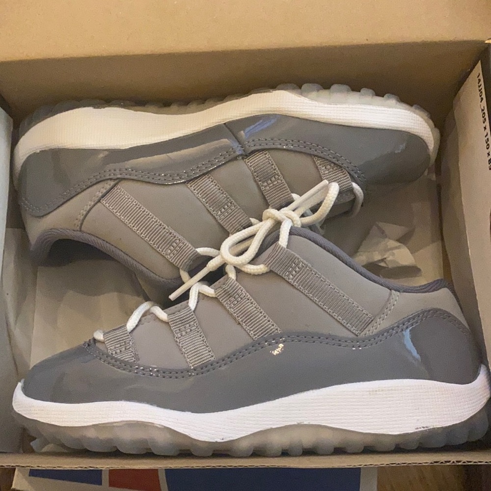 Jordan Retro 11 low